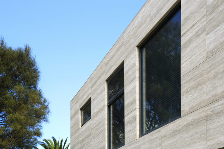 Best Porcelain Cladding for Estates: The Definitive Pillar Guide