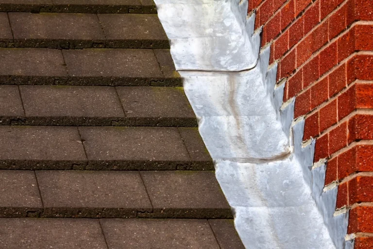 How to Avoid Poor Flashing Risks: The Architect’s Guide to Moistur